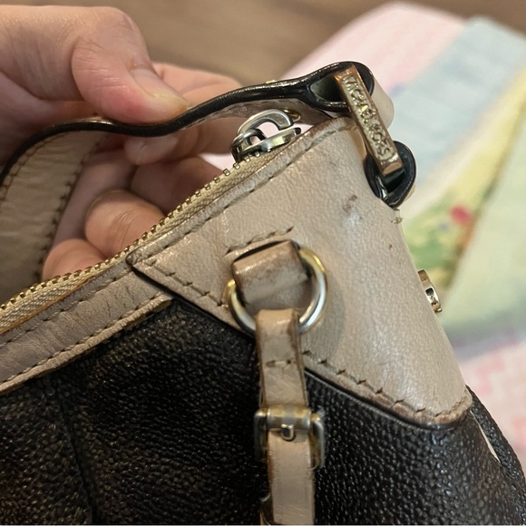 MK Mini Shoulder Bag - Picture 7 of 14